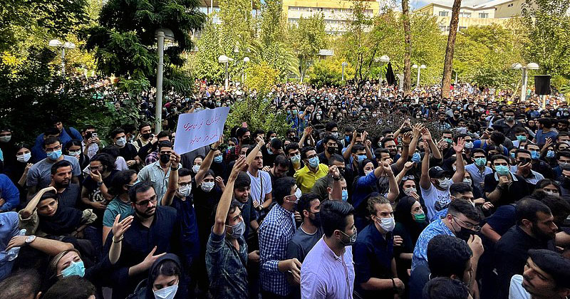 Iran Hijab protests Image Darafsh