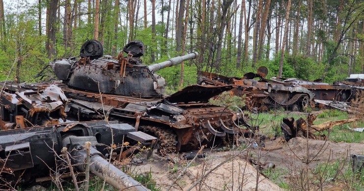 Ukraine: Massengrab der Imperialisten